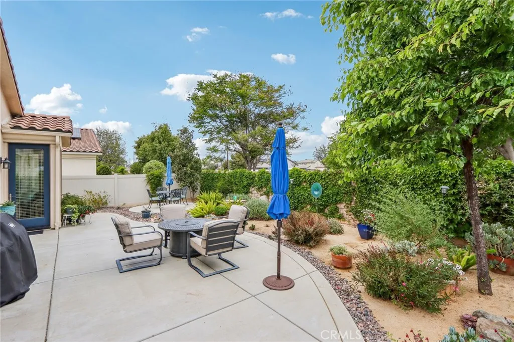 Hemet, California 92545, United States, 2 Bedrooms Bedrooms, ,2 BathroomsBathrooms,Residential,Active,220776