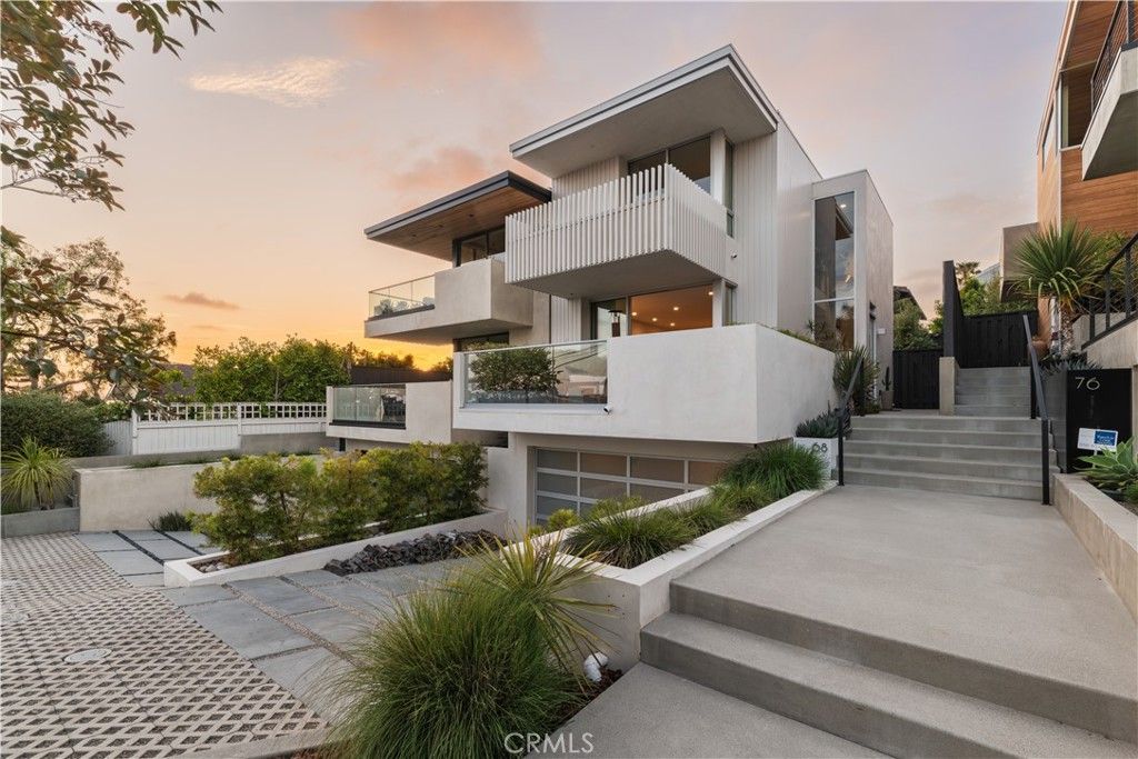 Photo of 68 E F Street, Encinitas, CA 92024 (MLS # OC25175906)