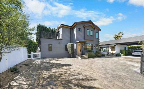 Photo of 7503 Hesperia, Reseda, CA 91335 (MLS # BB26057282)