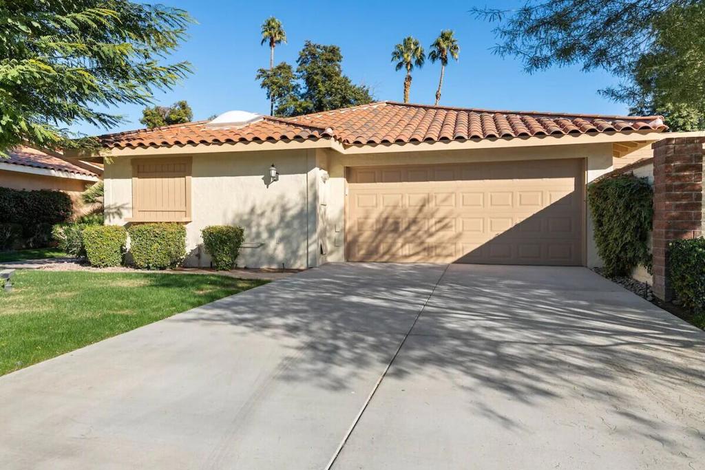 Monterey Country Clu - Residential