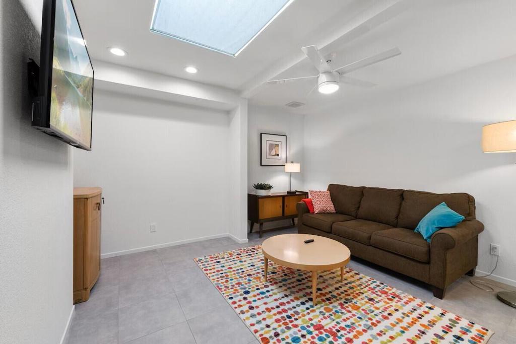 Monterey Country Clu - Residential