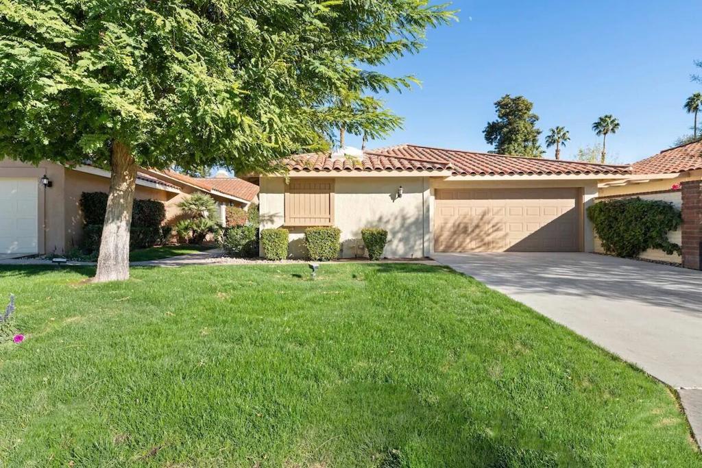 Monterey Country Clu - Residential