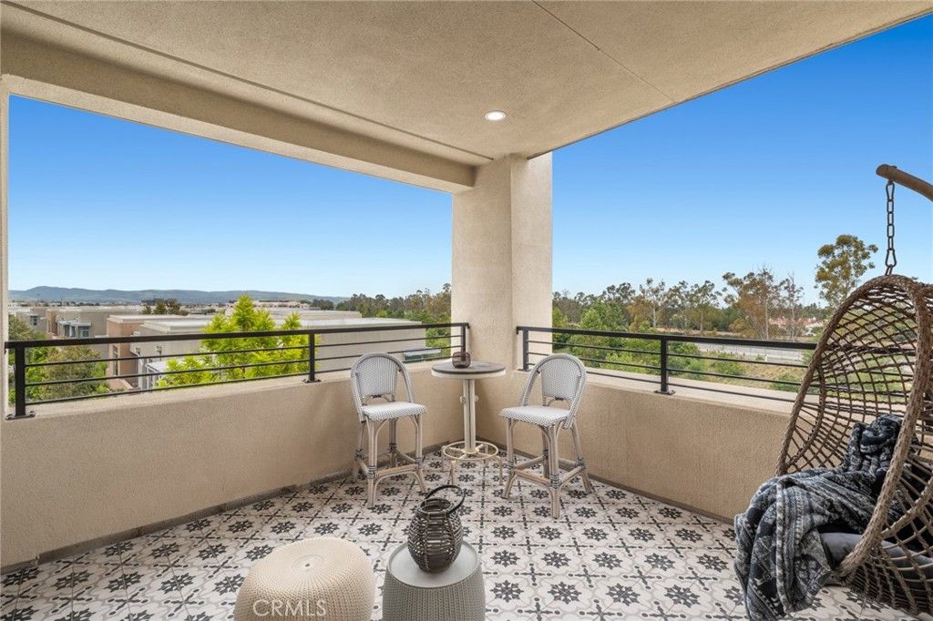 listing image 130722874171715714690
