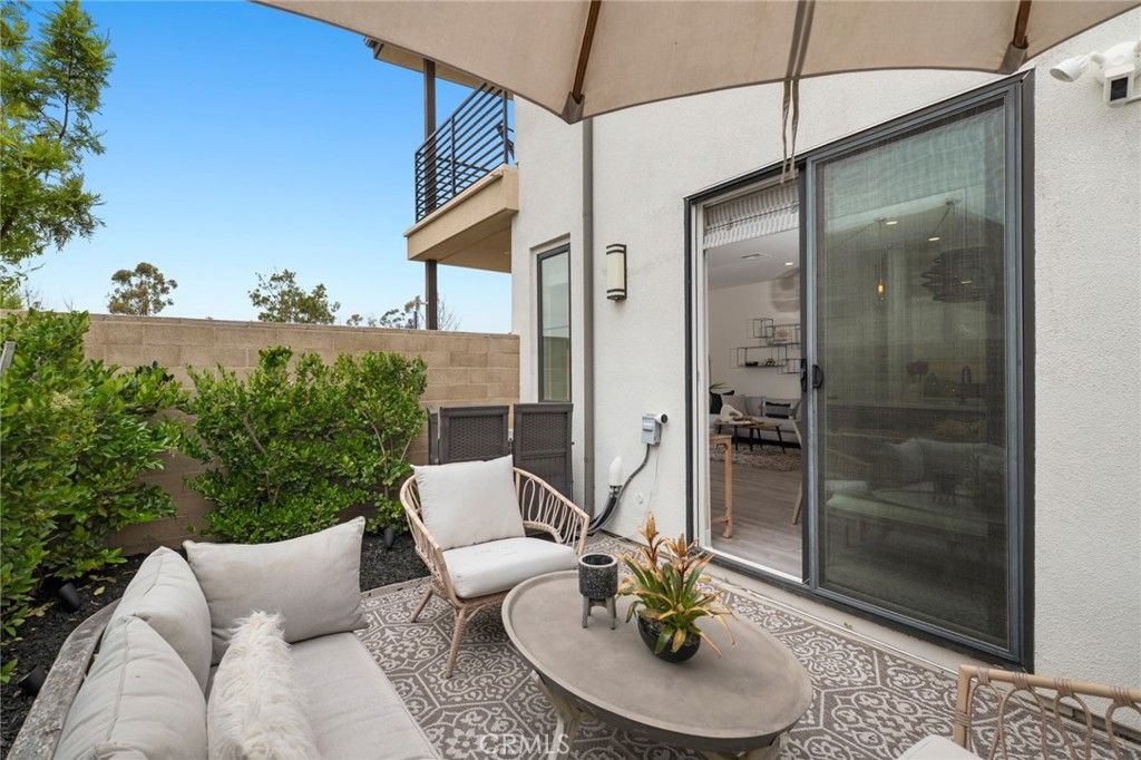 listing image 130726782845411825592