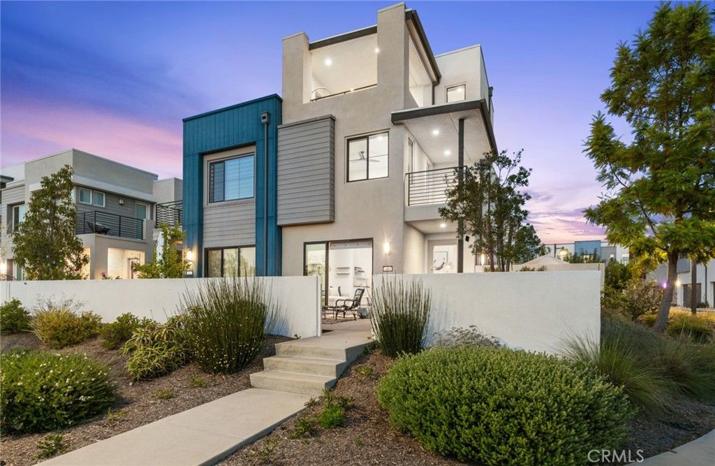 listing image 130720178402282979103