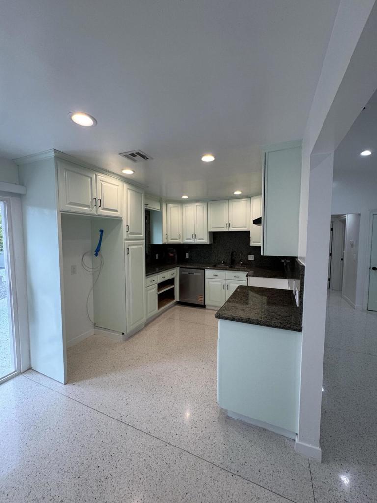 Not Applicable-1 - Residential Lease