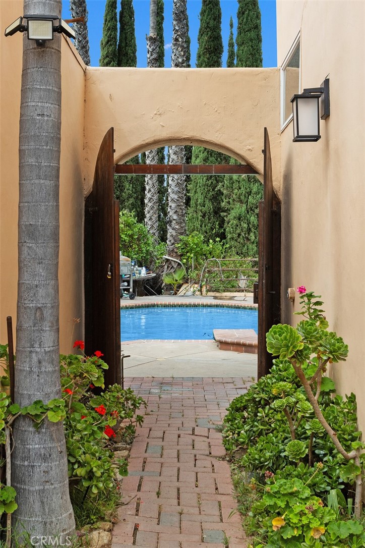 3264 SHEARER CROSSING