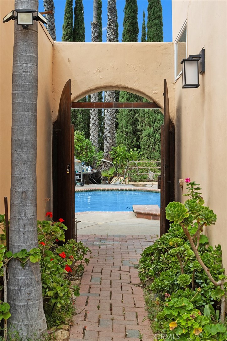 3264 SHEARER CROSSING