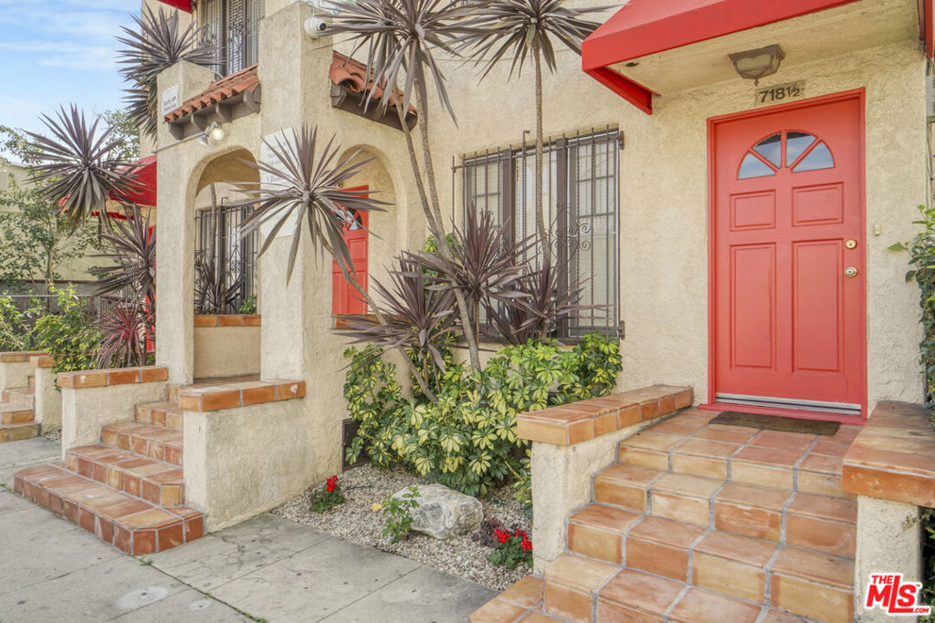 716 W 30th Street