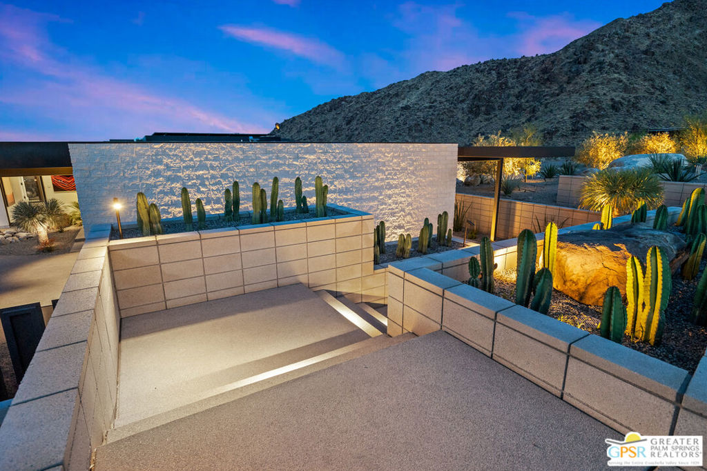 Desert Palisades - Residential