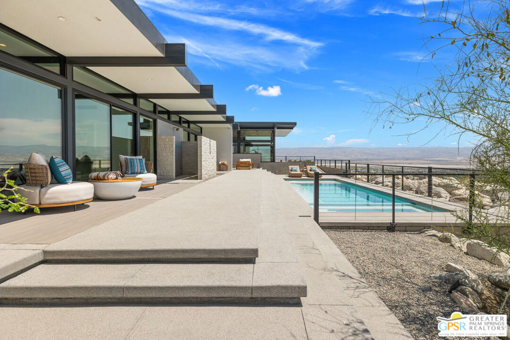 Desert Palisades - Residential