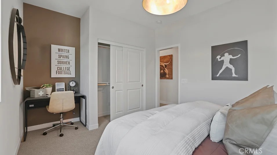 Crest at Metro Heights - Residential