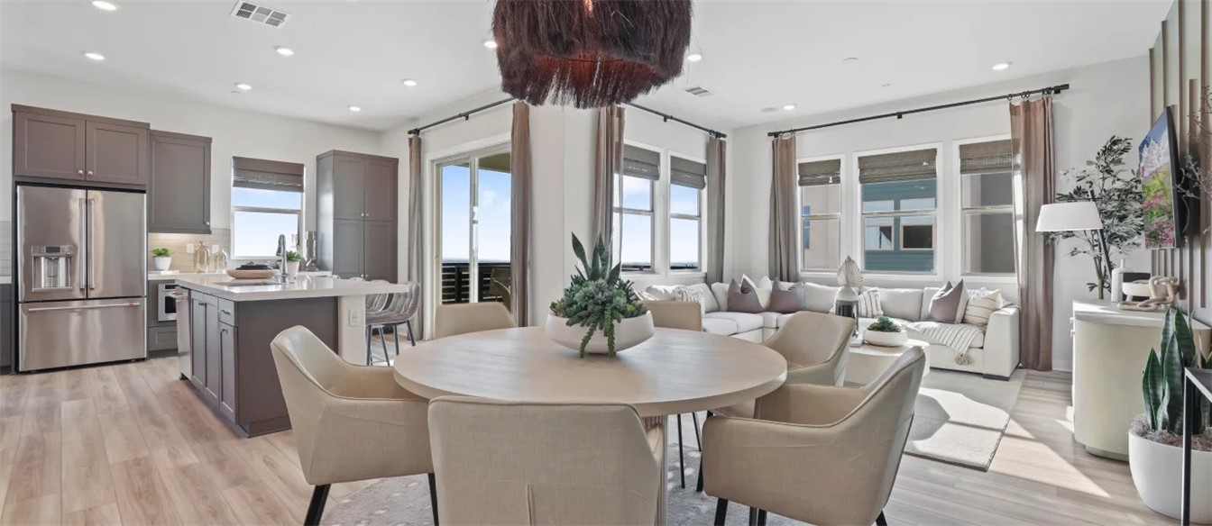Crest at Metro Heights - Residential