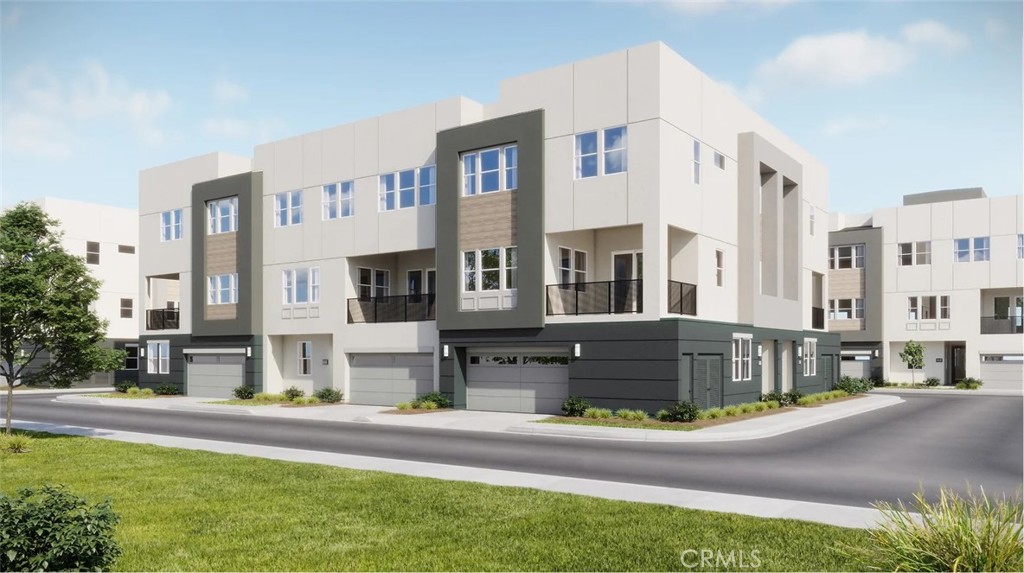 Crest at Metro Heights - Residential