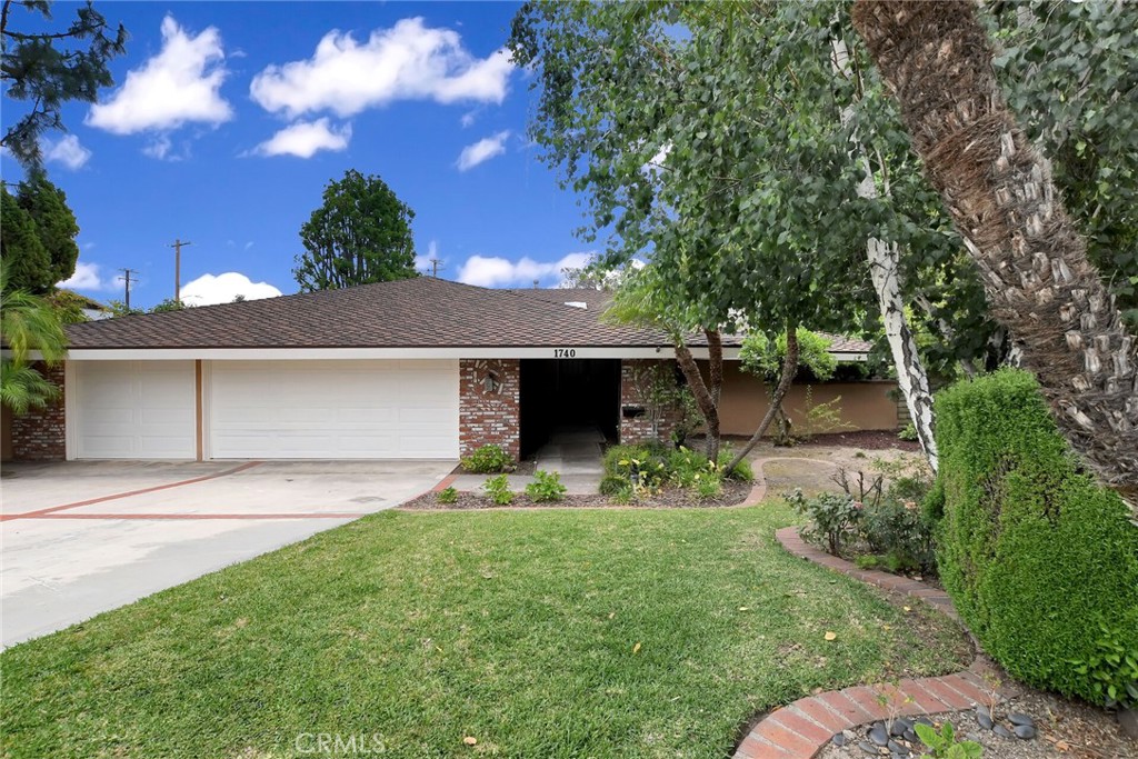 1740 Branch Oak Drive