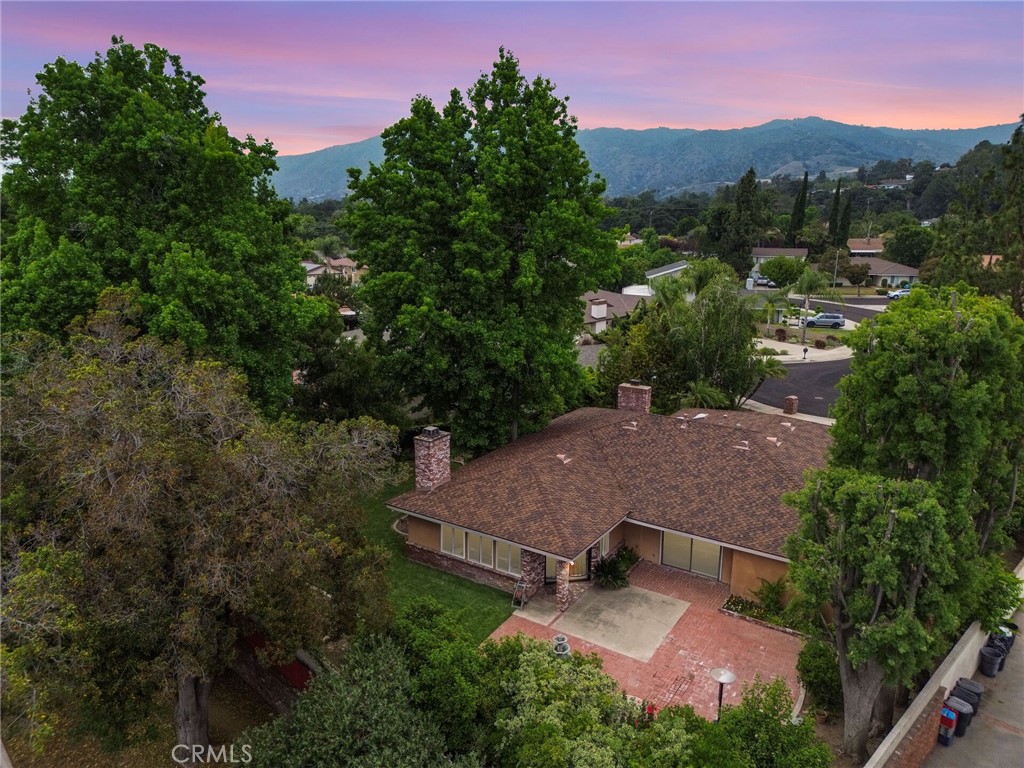 1740 Branch Oak Drive