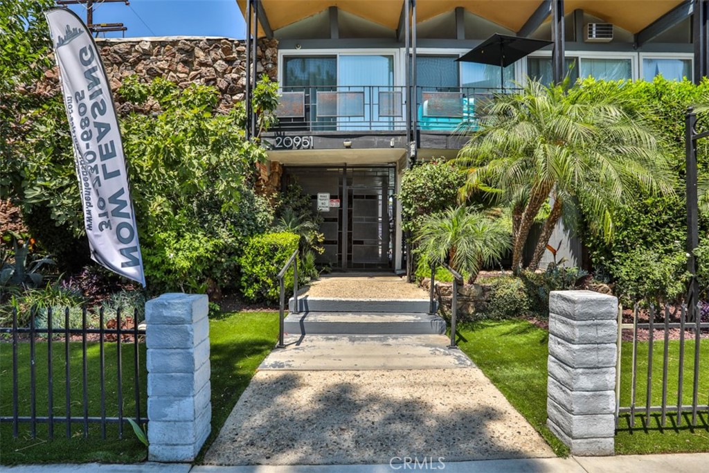 Properties 2 20951 Roscoe Boulevard