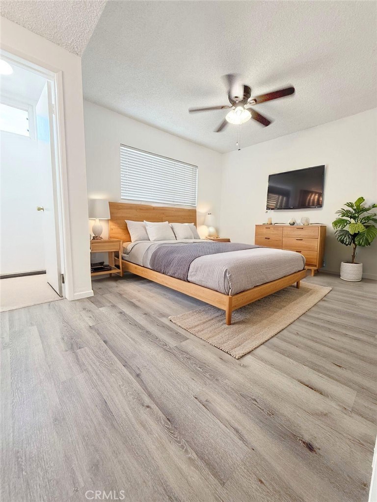 Quiet first-floor 2-bedroom, 1.5-bath unit in a gated Alhambra community. •• Gated Complex and Parking •• Recently updated with refinished cabinets, fresh paint throughout, New quartz vanities with vessel sinks RECESSED LED lighting, and upgraded switches and outlets. Features DUAL-PANE windows, hardwood floors, tiled kitchen and bath, ceiling fans, and a ••NEW A/C unit •• Kitchen INCLUDES refrigerator, oven/stovetop, and dishwasher. On-site laundry and gated pool for residents. Ample storage, one assigned parking space, and additional street parking available. Conveniently located near shopping, dining, and major freeways.