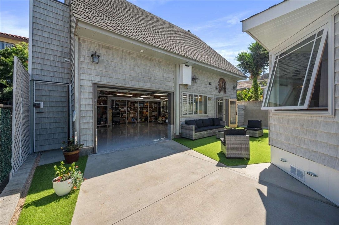 1285 W 23rd Street, San Pedro CA 90731