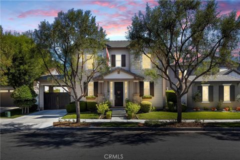Photo of 28865 Edenton Way, Temecula, CA 92591 (MLS # SW25243342)