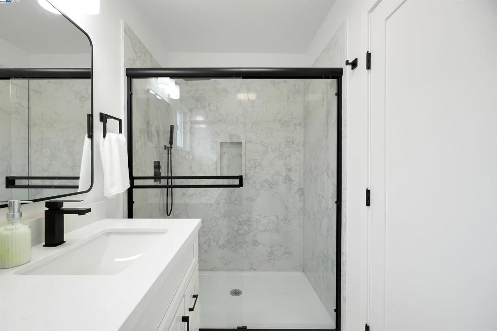 GRASS VALLEY - Residential