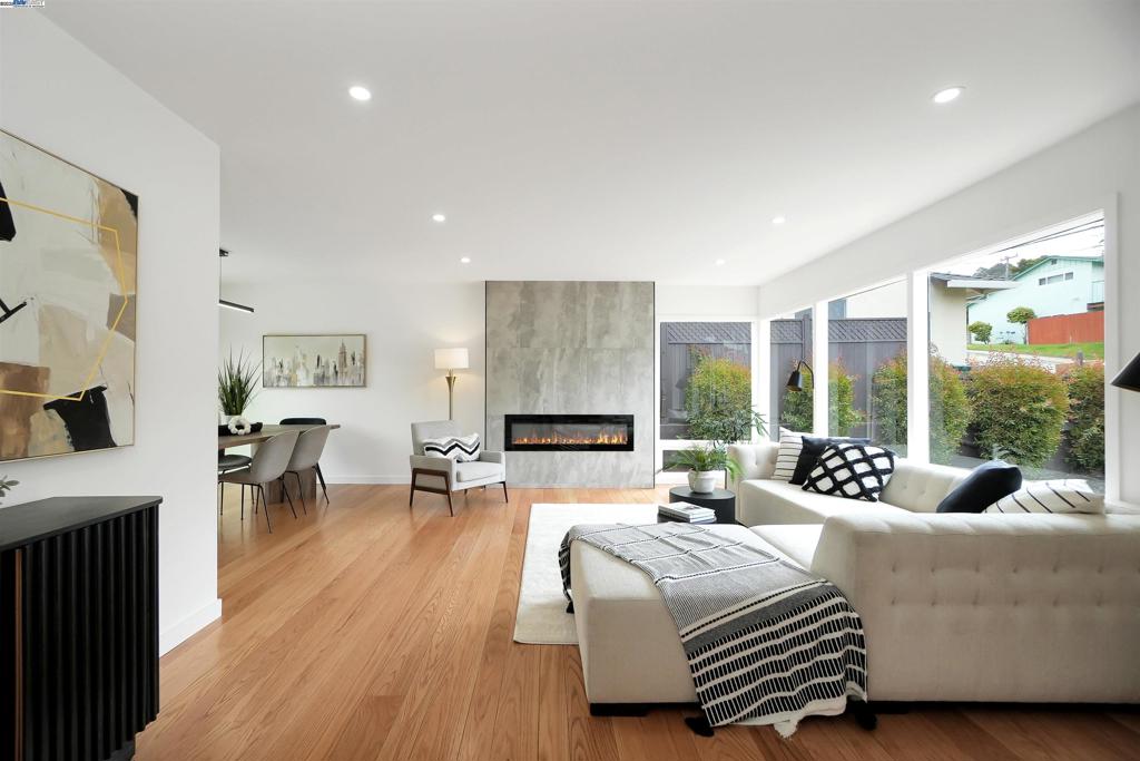 GRASS VALLEY - Residential