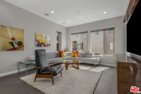 19 Ebb Tide Circle, Newport Beach, CA 92663 - MLS#: 26664585