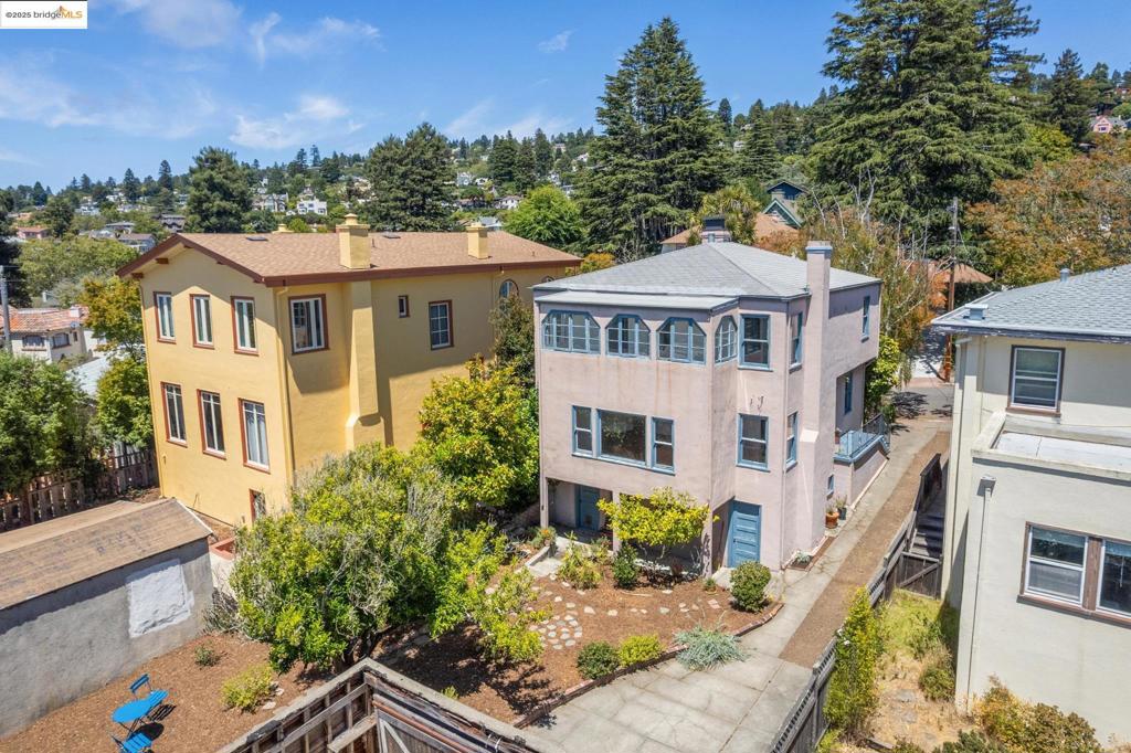 An exceptional opportunity awaits in one of North Berkeley's most coveted neighborhoods. This cherished family home, available for the first time in nearly 60 years, offers a rare chance to bring your vision to life and create your ideal home in a highly sought-after area. This North Berkeley gem boasts classic features, a versatile four-bedroom layout, and a flexible lower level, all situated on a generous lot with garden potential. While it needs modernization, its unparalleled location offers stunning San Francisco Bay views and a high walk score, making it a property brimming with potential.