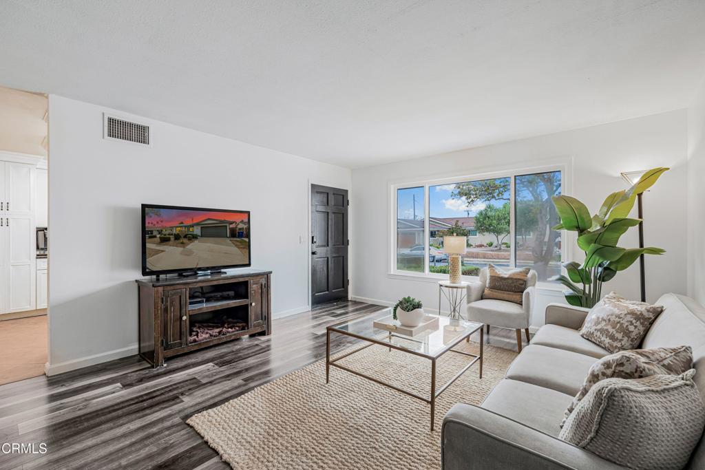 1892 Dunnigan Street