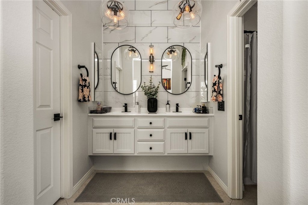 118 Matisse CIR, Aliso Viejo CA 92656