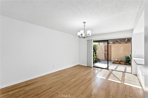 Tiny photo for 20120 Runnymede Street #17, Winnetka, CA 91306 (MLS # SR26048846)