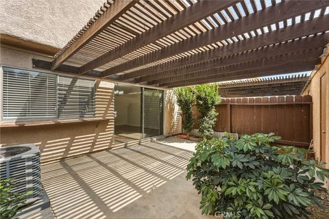 Tiny photo for 20120 Runnymede Street #17, Winnetka, CA 91306 (MLS # SR26048846)