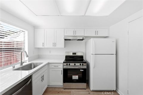 Tiny photo for 20120 Runnymede Street #17, Winnetka, CA 91306 (MLS # SR26048846)