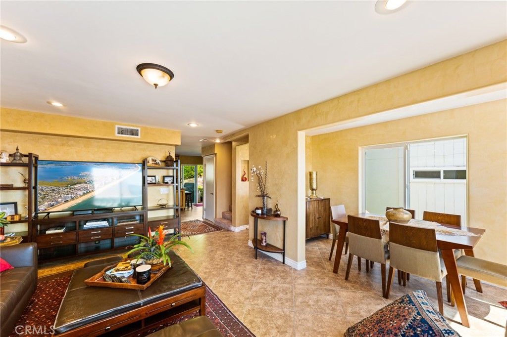 3736 Calle Casino