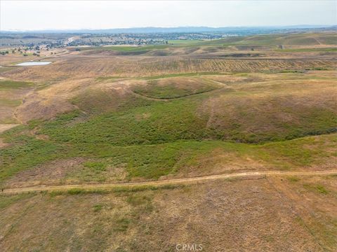 Tiny photo for 3730 Gruenhagen Flat Flt, Paso Robles, CA 93446 (MLS # SC26080960)