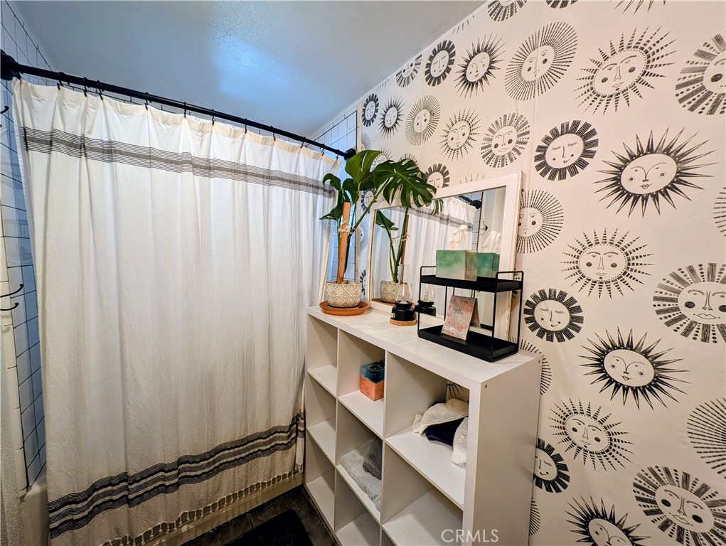Crestline (CRES) - Residential
