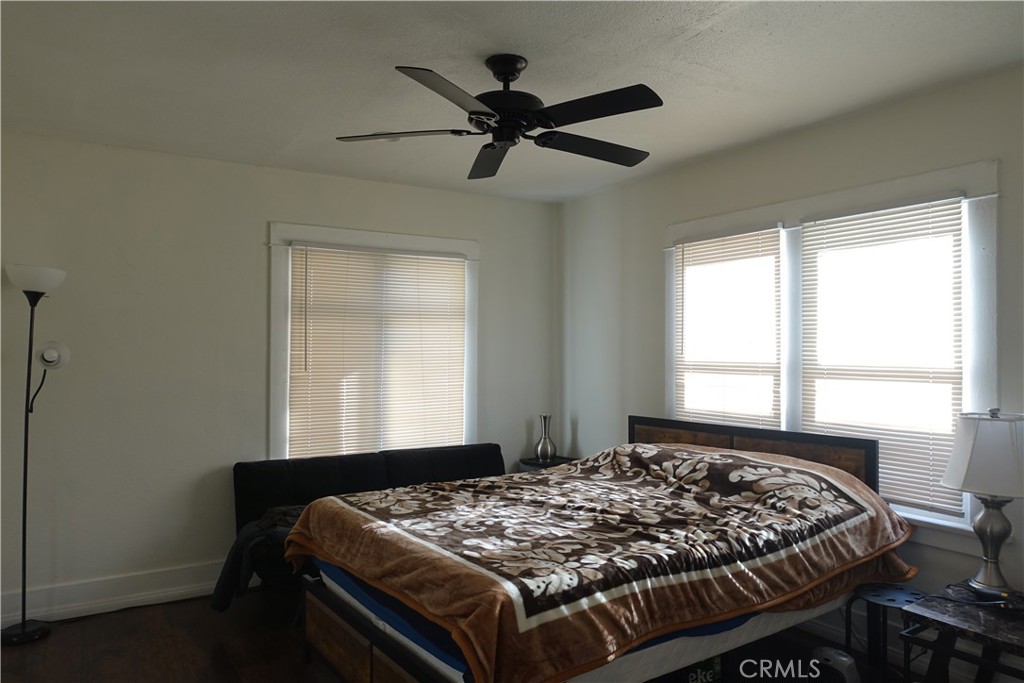 622 W 2nd Street
