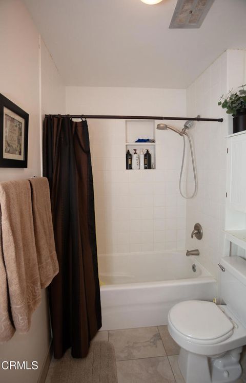 Tiny photo for 202 Yale Avenue, Ventura, CA 93003 (MLS # V1-34703)
