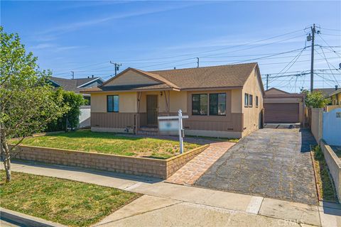 Photo of 4402 Cathann ST, Torrance, CA 90503 (MLS # SB26101179)