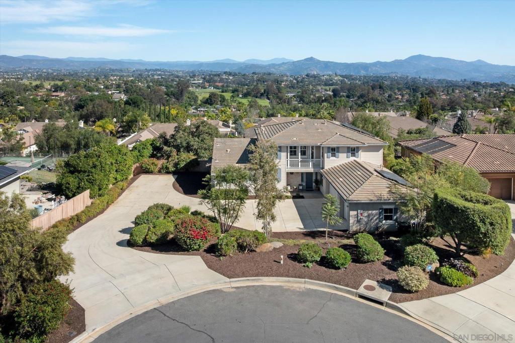 1725 Continental Lane