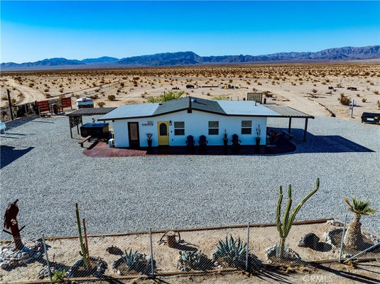5130 THOMPSON RD, TWENTYNINE PALMS, CA 92277 - Image f8bc05050323ffb4e89749c6fc801821/1511153060