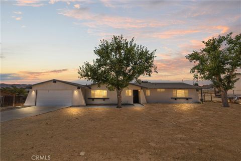 Photo of 18021 Birch Street, Hesperia, CA 92345 (MLS # HD25220218)