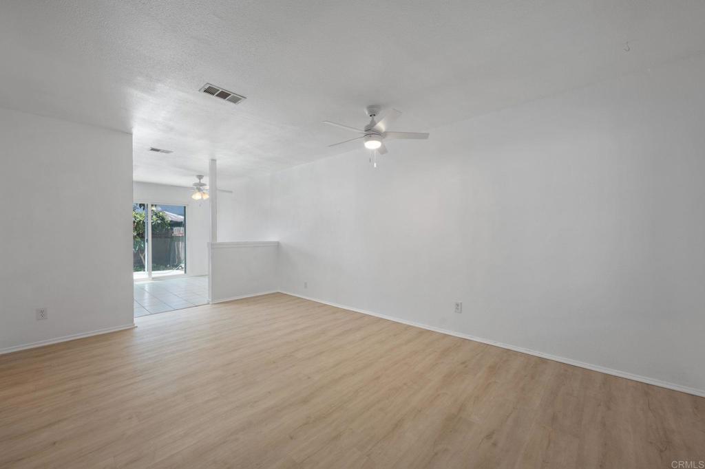 3418 Seabreeze Walk