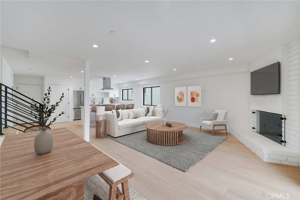 CAN COME FURNISHED OR UNFURNISHED! Live in this beautiful residence in the heart of Santa Monica. This spacious 3-bedroom, 2-bath unit features an open, sun-filled floor plan with abundant natural light, a modern kitchen with high-end appliances, large bedrooms with generous closet space, IN-UNIT WASHER AND DRYER, premium finishes throughout, and secured parking. An ON-SITE ELECTRIC VEHICLE CHARGER adds extra convenience. Ideally located just minutes from the beach, shopping, dining, and all the best of Santa Monica. Now available for lease--contact us today to schedule a private tour.