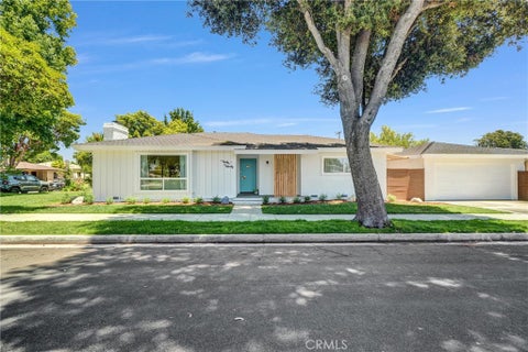 Photo of 3090 Eucalyptus Avenue, Long Beach, CA 90806 (MLS # OC26138512)