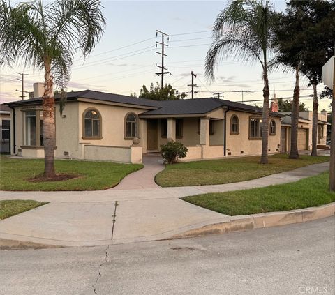 Photo of 4610 Weik Ave Ave, Bell, CA 90201 (MLS # IG25236791) Photo of 4610 Weik Ave Ave, Bell, CA 90201 (MLS # IG25236791)