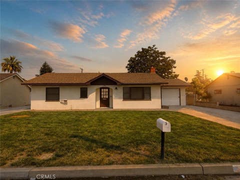 Photo of 1266 Elm AVE, Beaumont, CA 92223 (MLS # CV26164303)