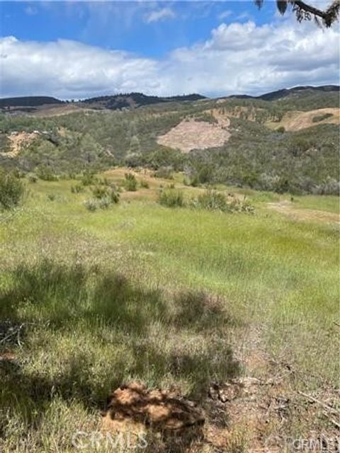 Photo of 16486 22nd Ave, Clearlake, CA 95422 (MLS # LC26016319)