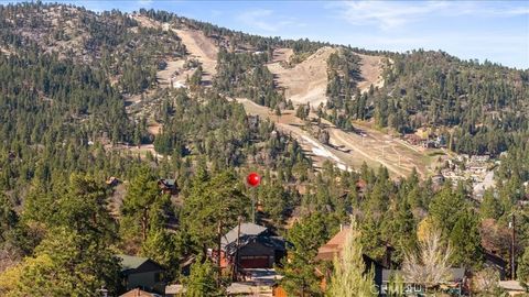 Photo of 43565 Wolf Rd, Big Bear Lake, CA 92315 (MLS # IG26072125)