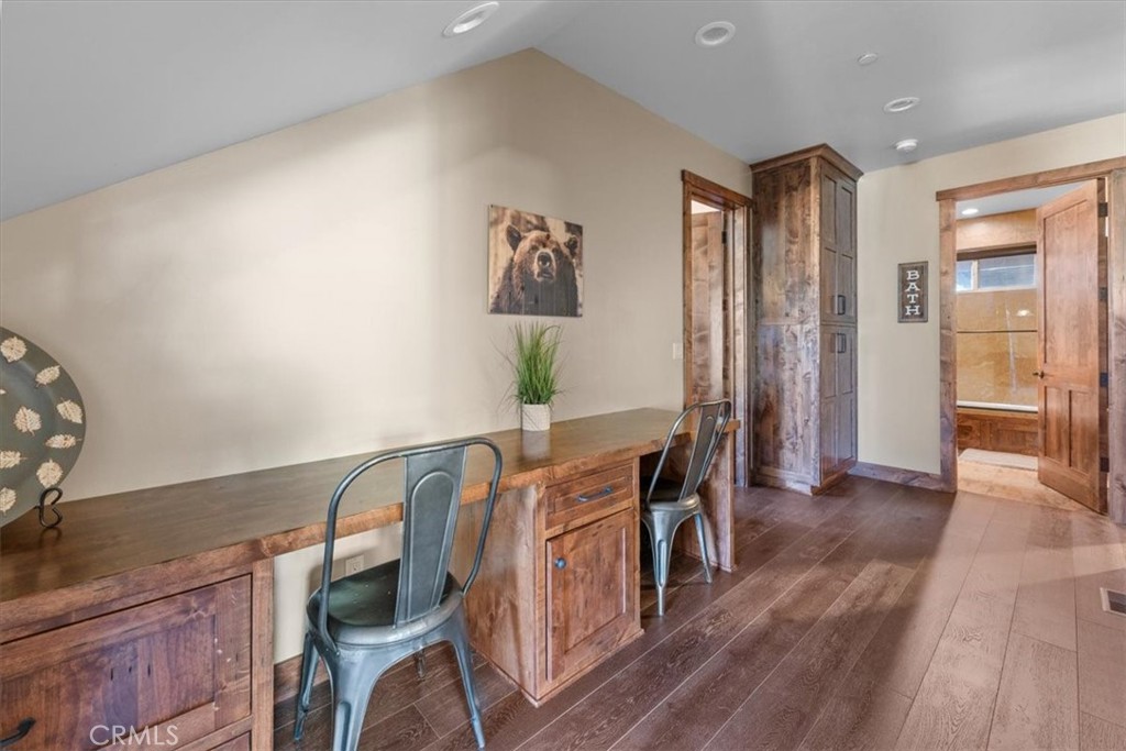 Big Bear Lake, California, 92315, United States, 4 Bedrooms Bedrooms, ,4 BathroomsBathrooms,Residential,Active,2034013